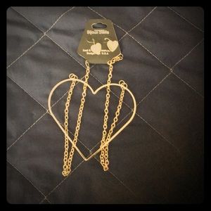 Heart earrings and necklace set